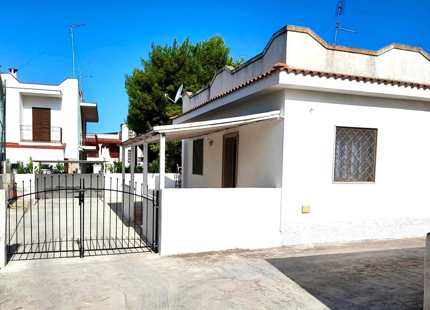 Villa Singola Amanda - 500M Dal Mare Pulsano Exteriör bild